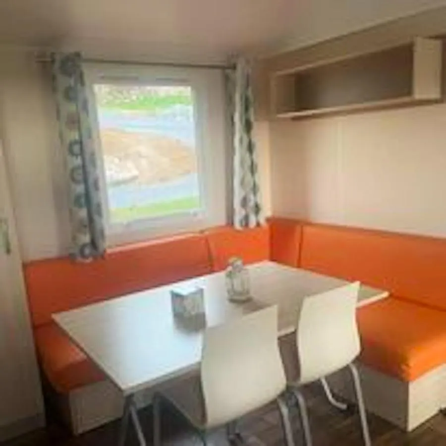 Bungalow Charmant A Argences En Aubrac Avec Piscine צרפת
